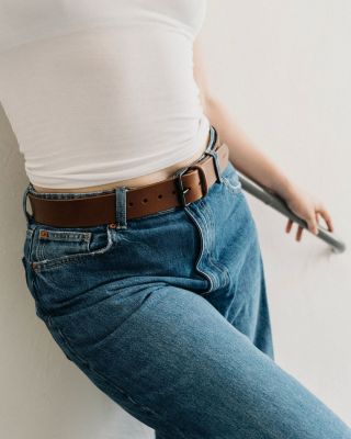 Minimalistický opasek BEKK v odstínu brownie. 🤎 Kousek, který vznikl jako pánský, ale díky svému čistému designu se snadno...